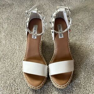 Steve Madden Wwhite Wedges with ankle straps